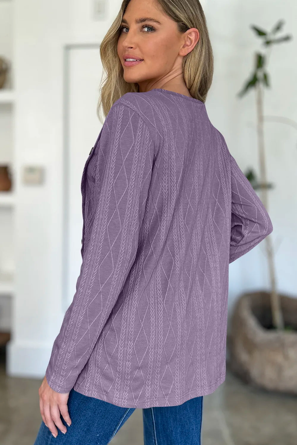 047f6105-bb1a-4d19-b4f2-85c898b1bfd7-Max