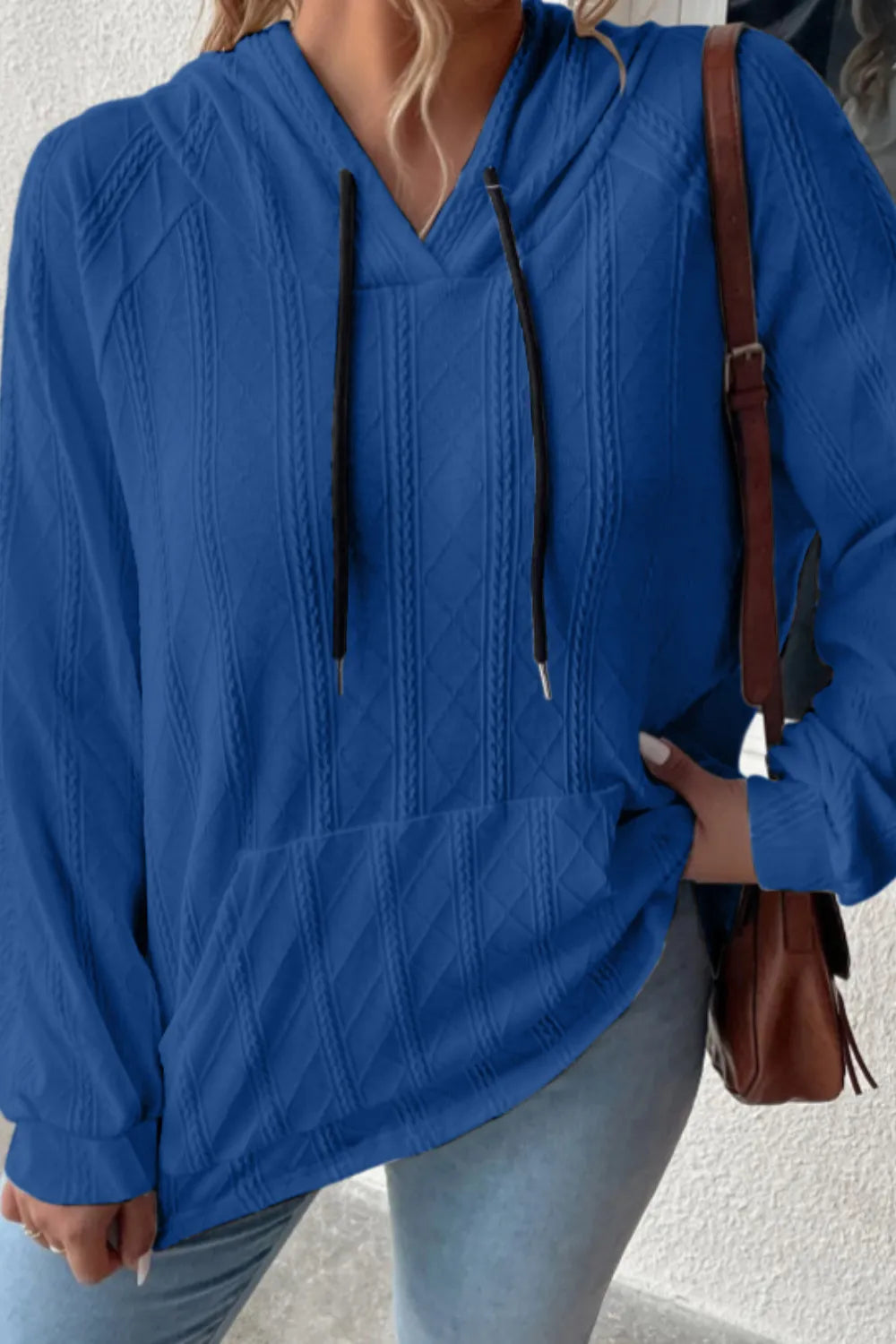 339b2953-5f51-48e3-80b8-5912cd9edf9f-Max