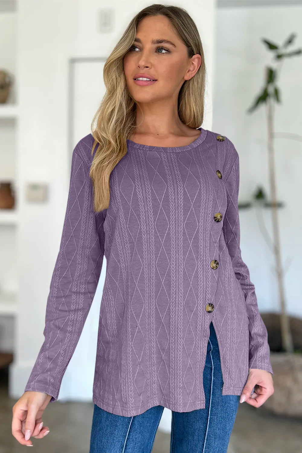 c6187849-8782-4fa4-8b6f-6e4199c280ac-Max