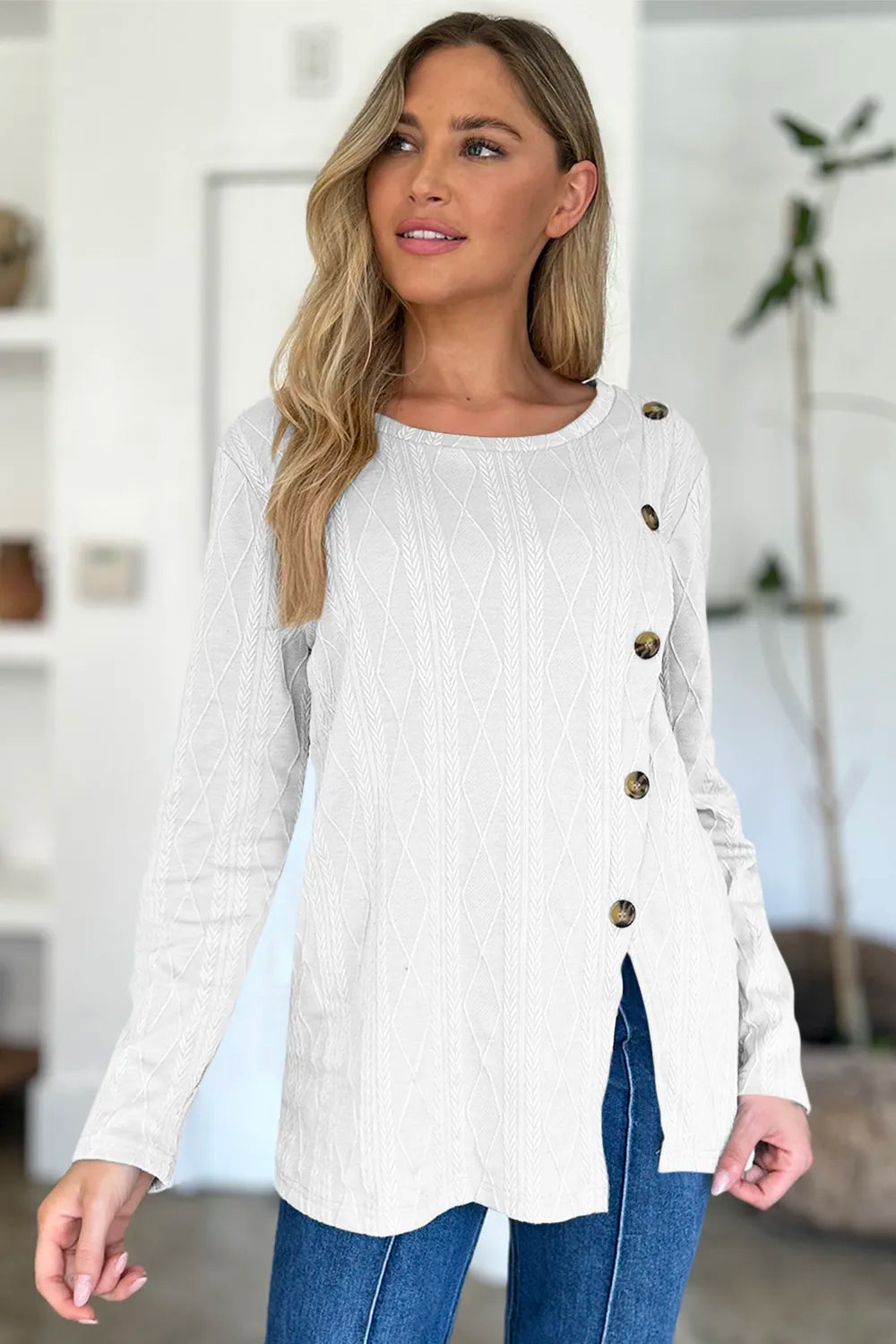 e9f0ff80-fdf3-489d-85f2-63b3eaf679cc-Max